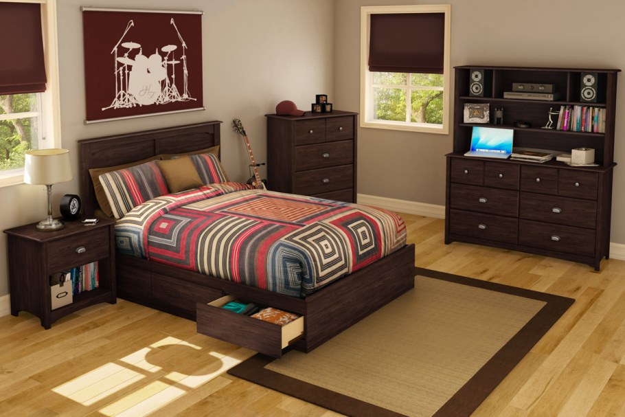 Спальня для женщины с односпальной кроватью