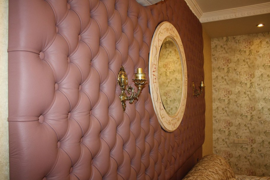 Каретная стяжка кровать с изголовьем