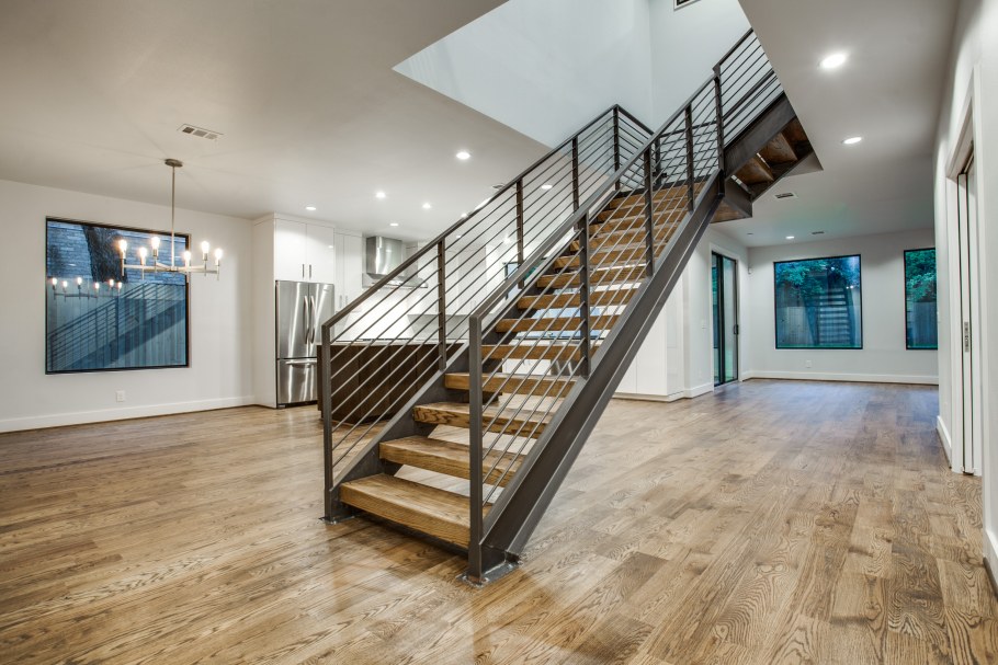 Минимализм лестница ковка