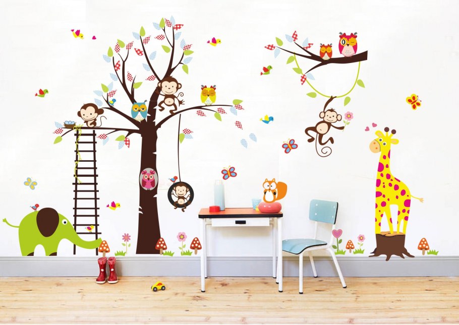 Совы на стене в детском саду