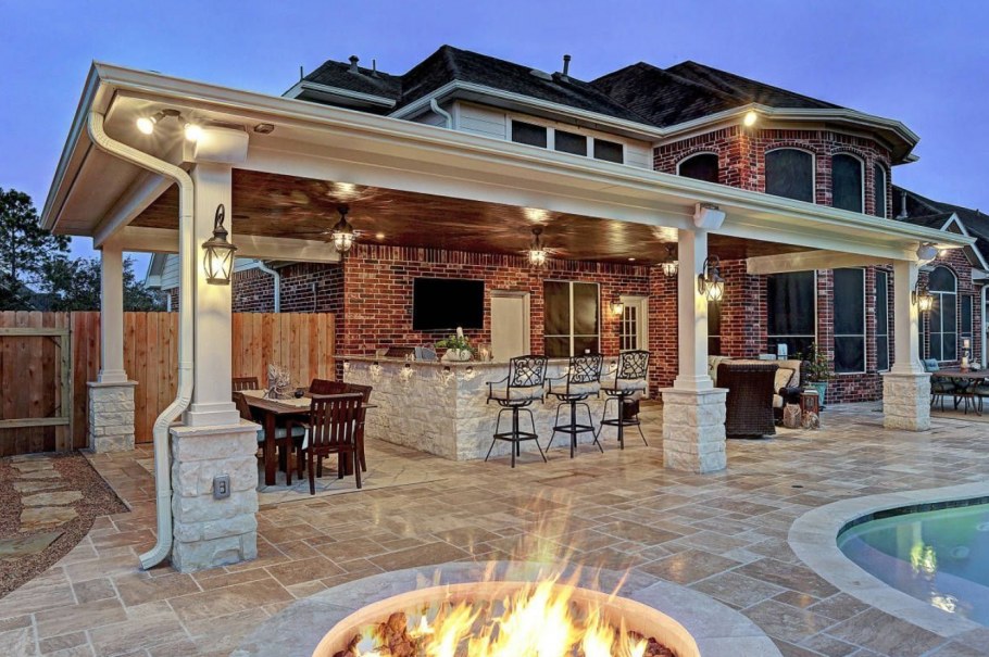 Беседки патио зона с мангалом и бассейном