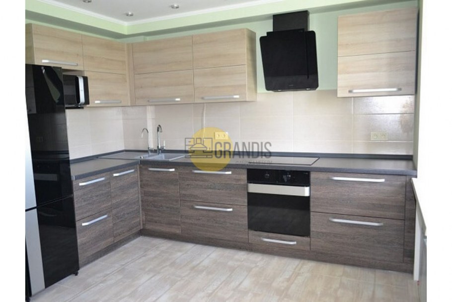 Кухня светлый верх темный низ в интерьере