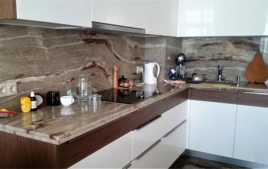 Фартук для кухни под мрамор