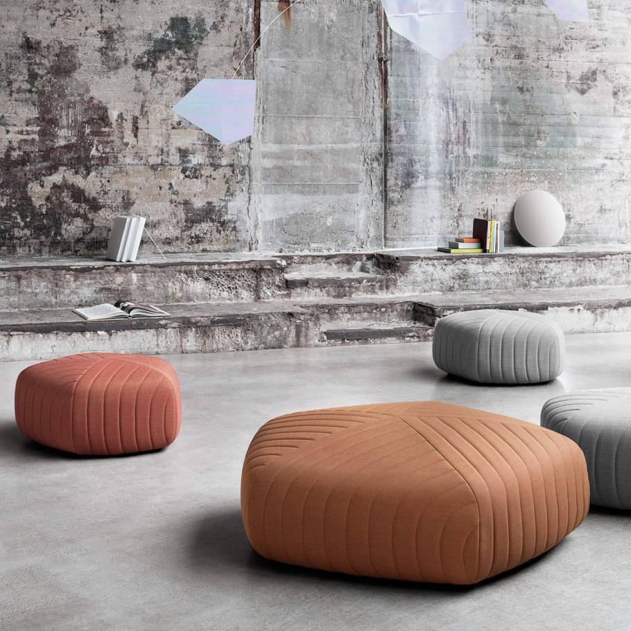 Вязаный пуфик