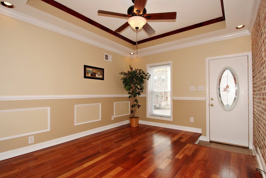 Плинтуса в зал