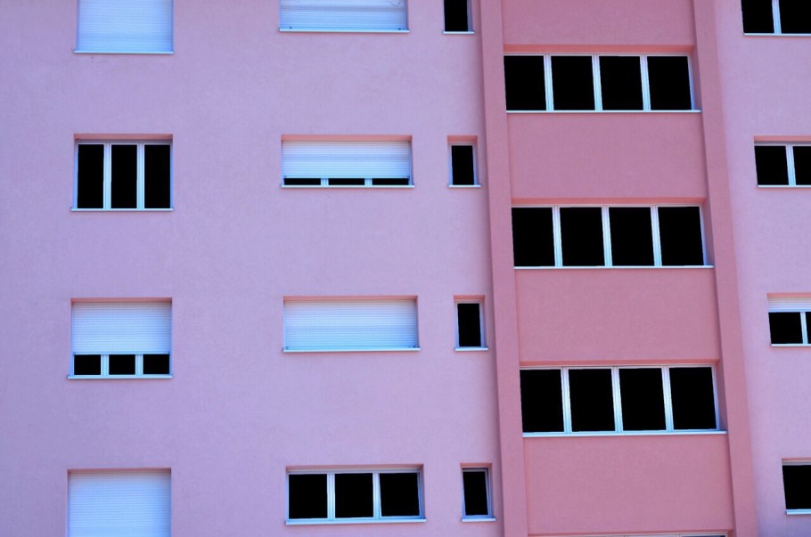 Фиолетовый дом