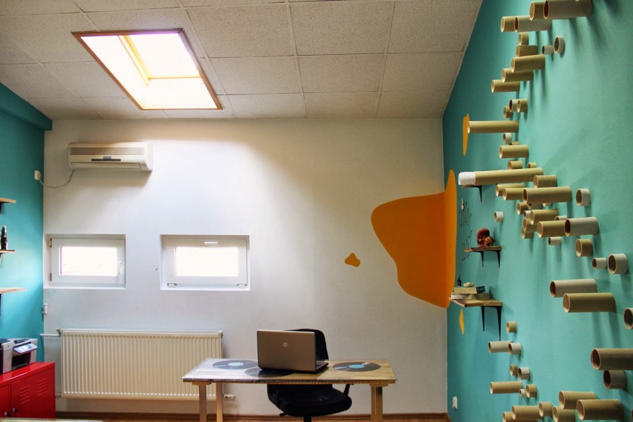 Коридоры школы современные