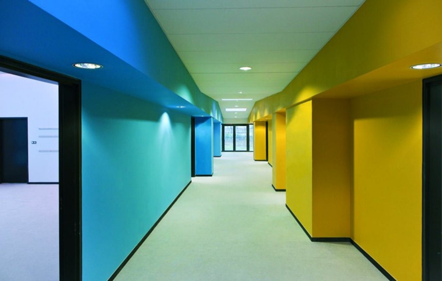 Цвет коридоров в школе