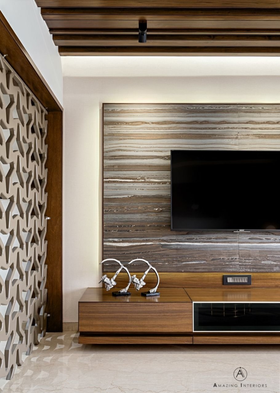 Ламинат на стене в интерьере