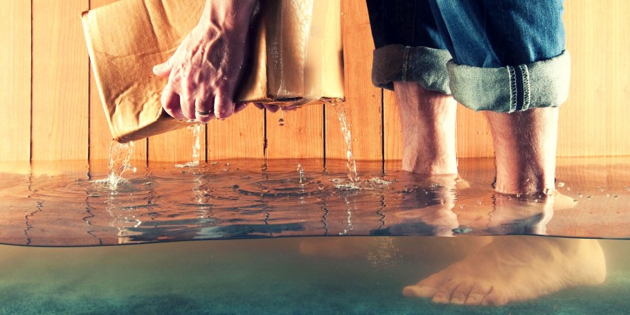 Затопление ванной комнаты