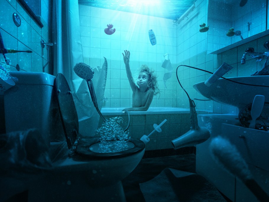 Ванная с водой