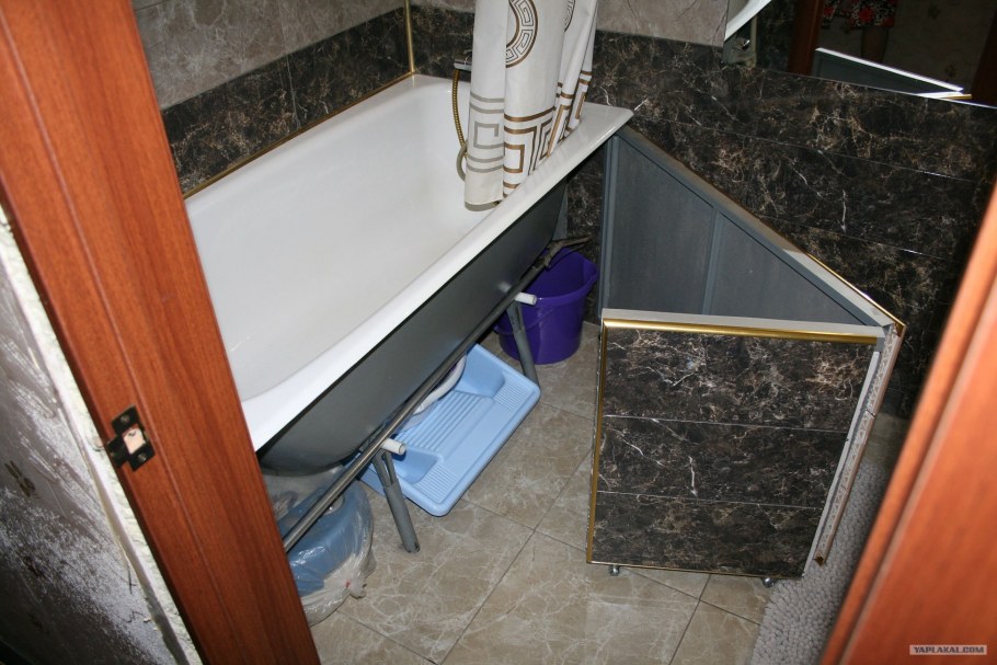 Затопило ванную комнату