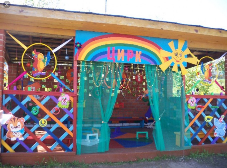 Украшение веранды в детском саду