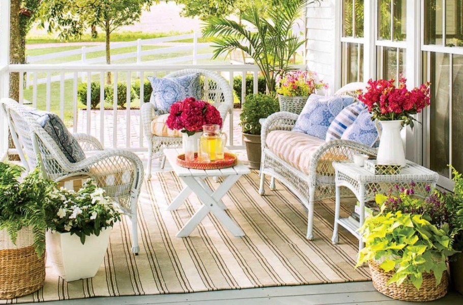 Шторы на летнюю веранду на даче