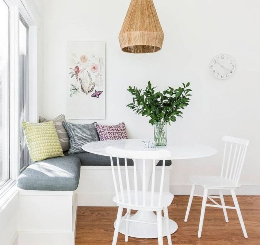 Кухонный диван в скандинавском стиле