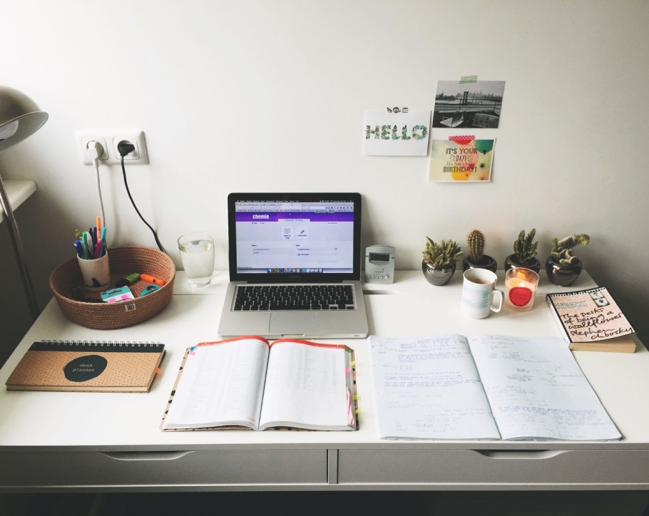 Рабочий уголок школьника