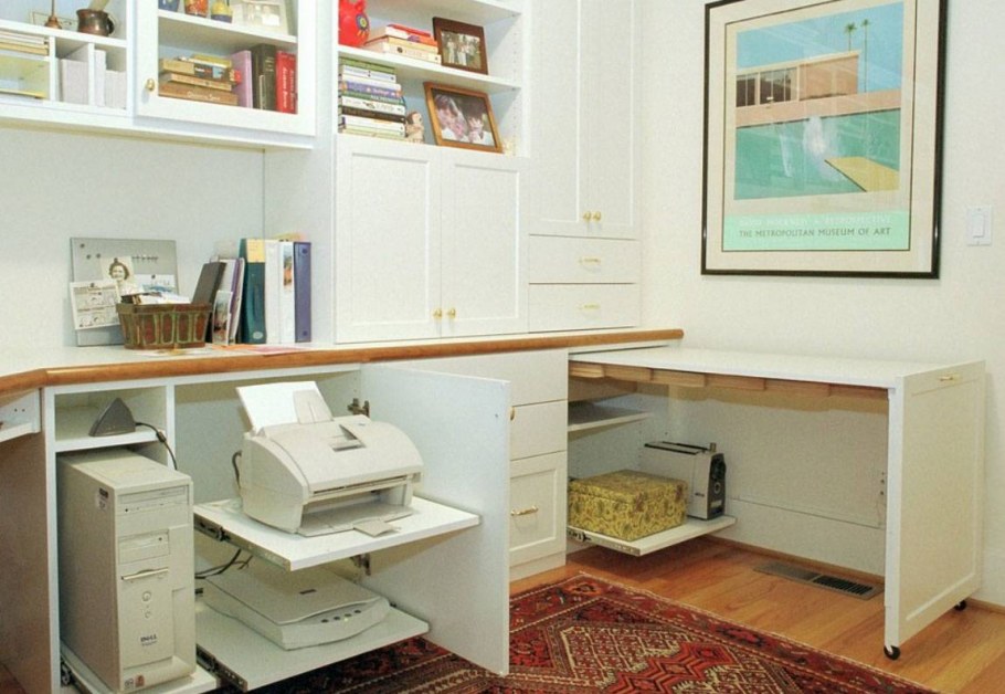 Подсветка письменного стола