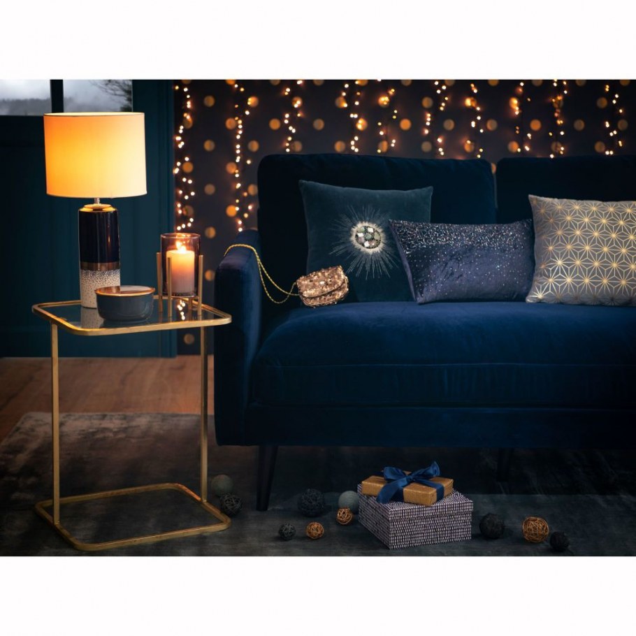Диван синий с золотом