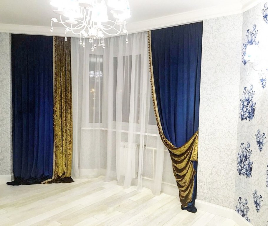 Темно синяя спальня