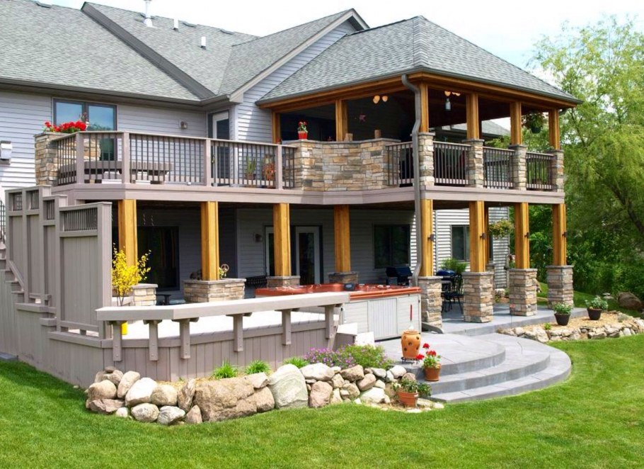 Двухэтажная веранда