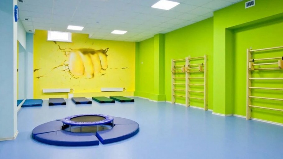 Современный спортивный зал в детском саду