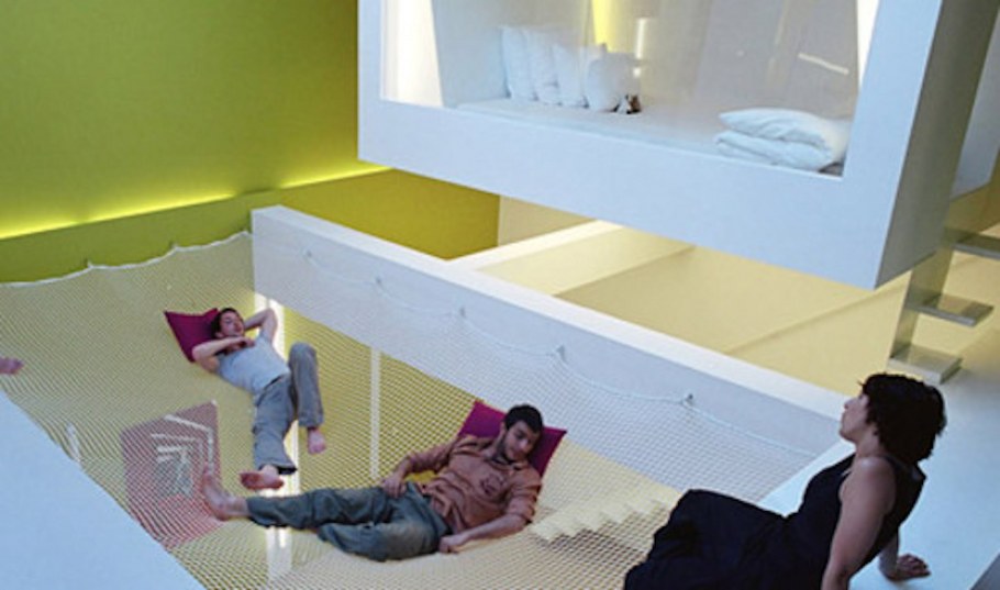 Сетка для лежания под потолком