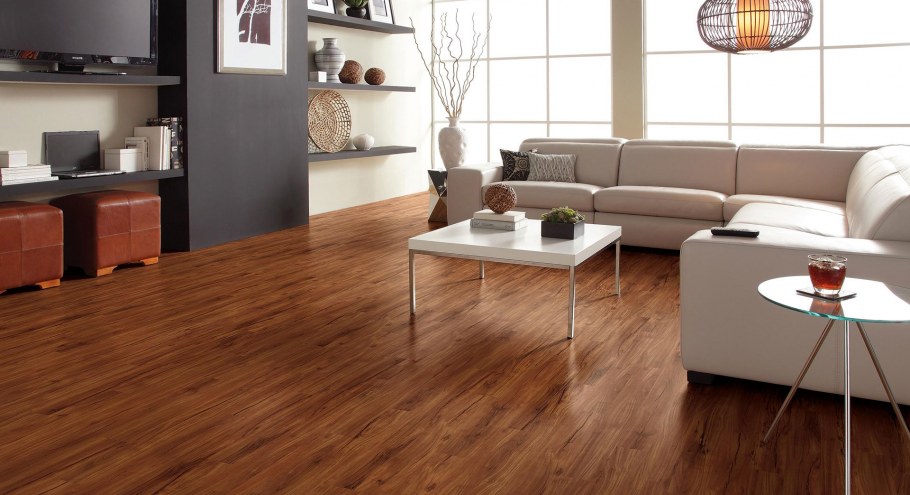 Желтый ламинат в интерьере