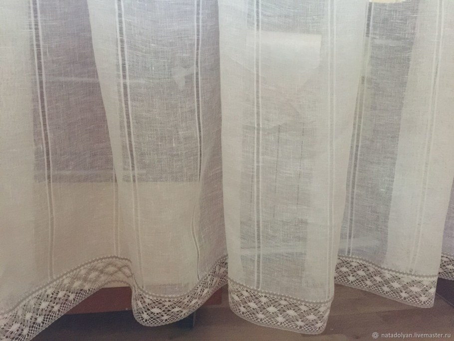 Фальш окно со шторами