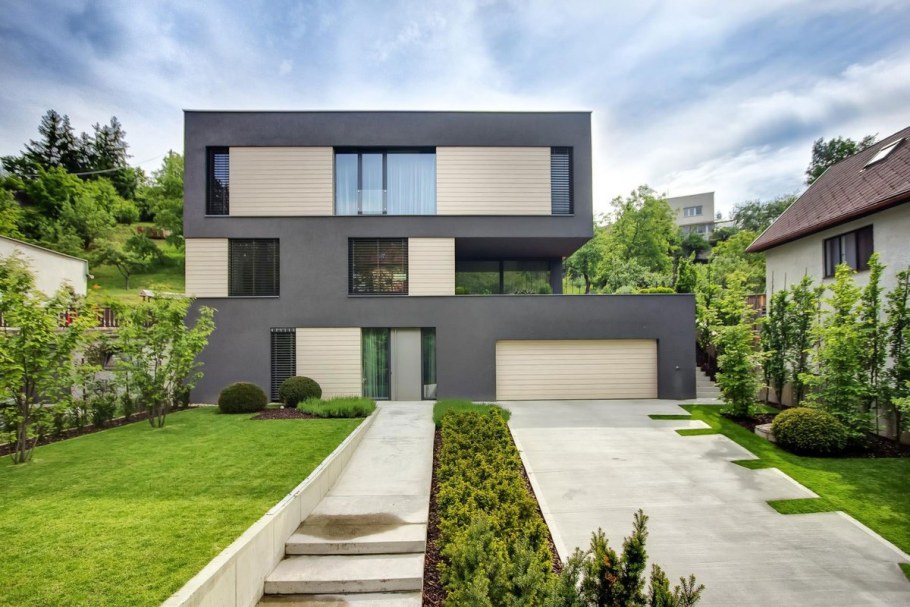 Современная отделка фасада