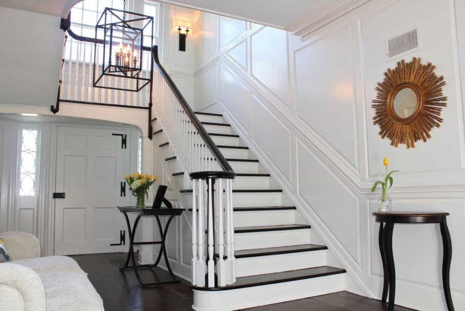 Лестница в интерьере дома