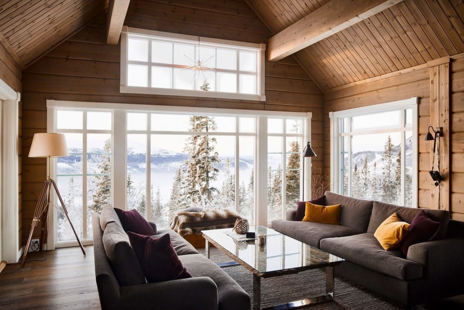 Гостиная Прованс Кантри в бревенчатом доме