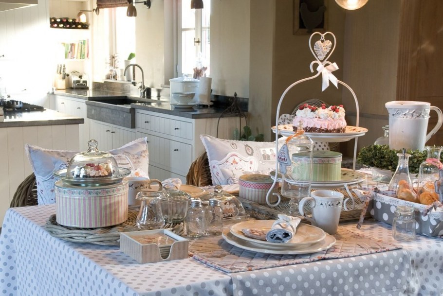 Посуда Прованс в интерьере