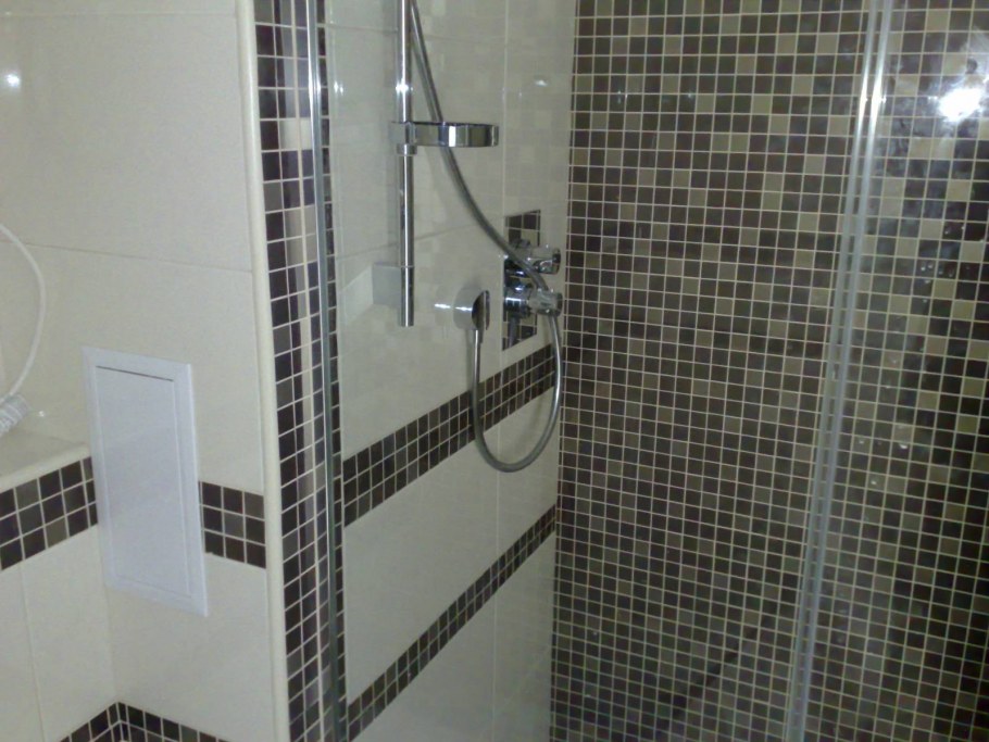 Люк ревизионный автоматический(под облицовку плиткой) 300*600