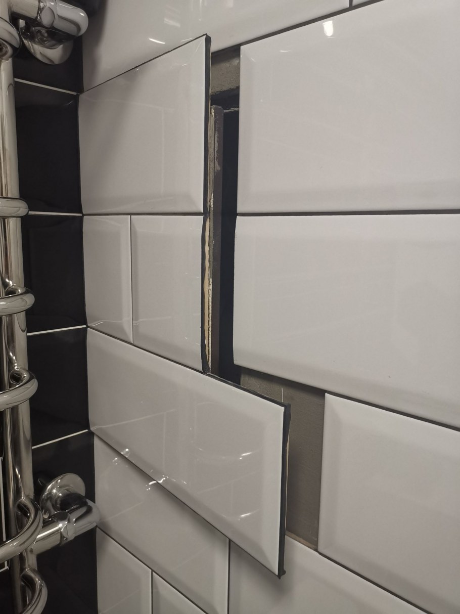 Люк ревизионный металлический 600х600