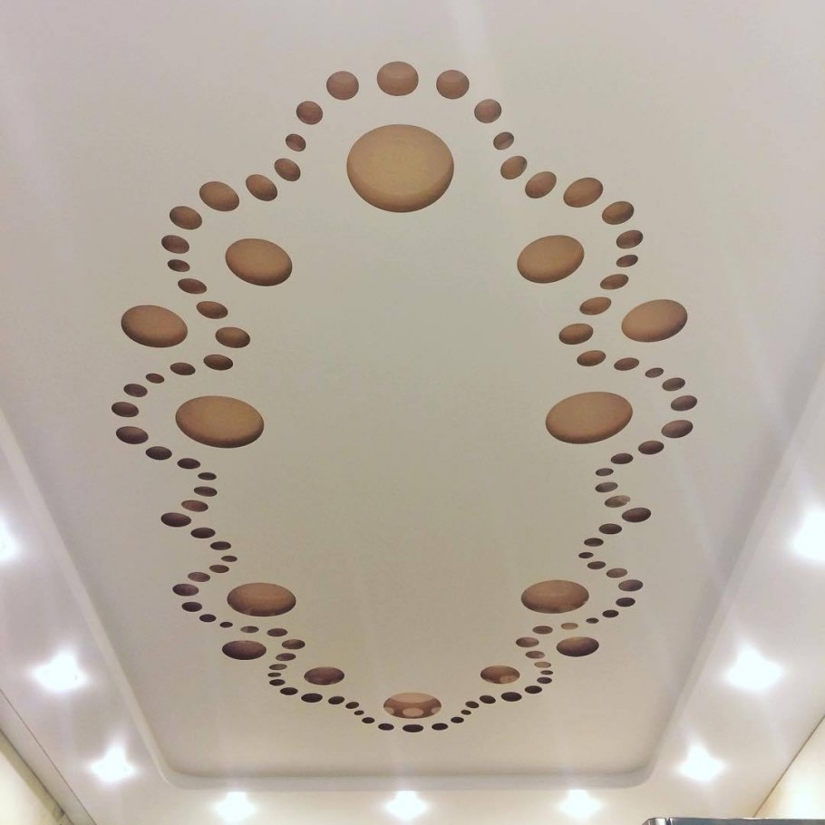 Натяжные потолки с рисунком