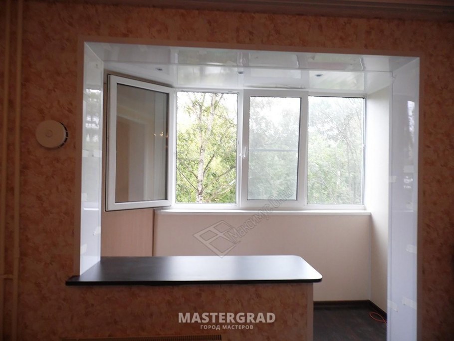 Расширение кухни за счет лоджии