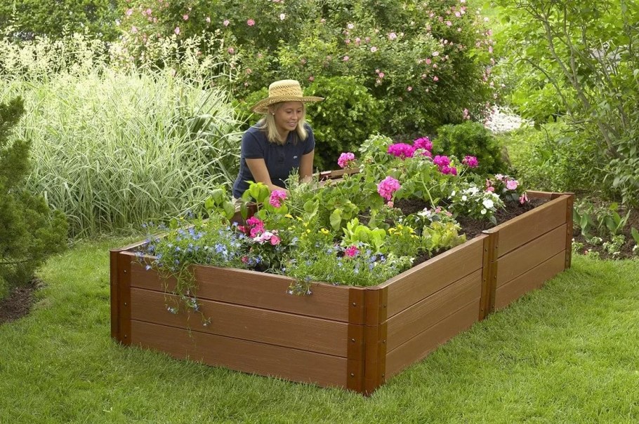Возвышенные клумбы
