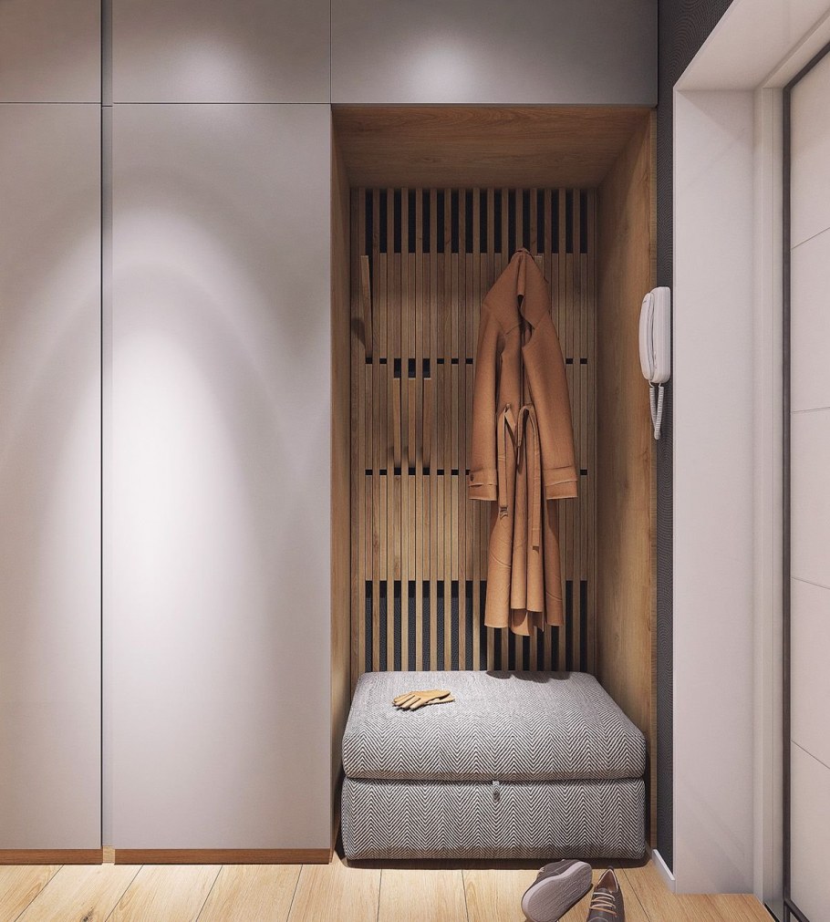 Шкаф в прихожую с рейками