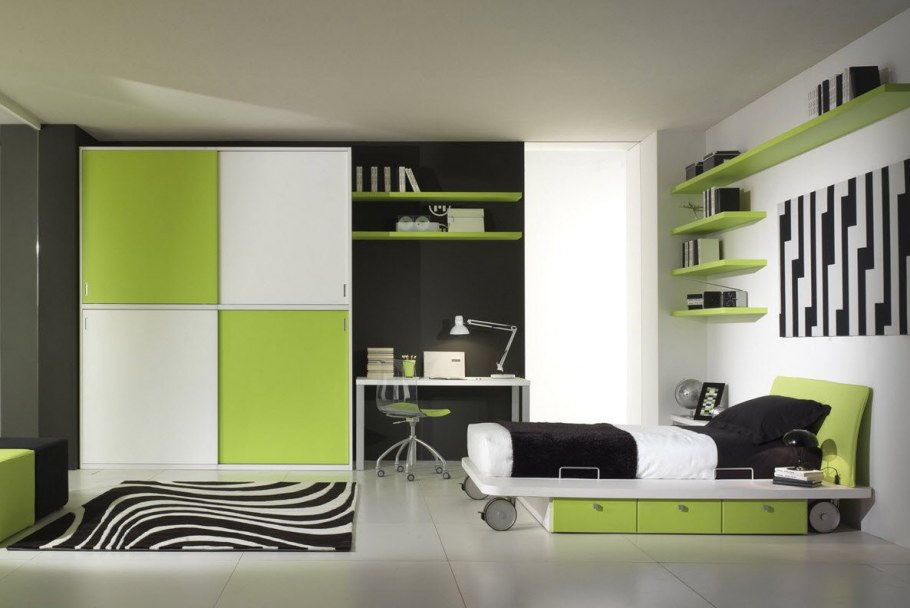 Шкаф-купе в комнату подростка мальчика