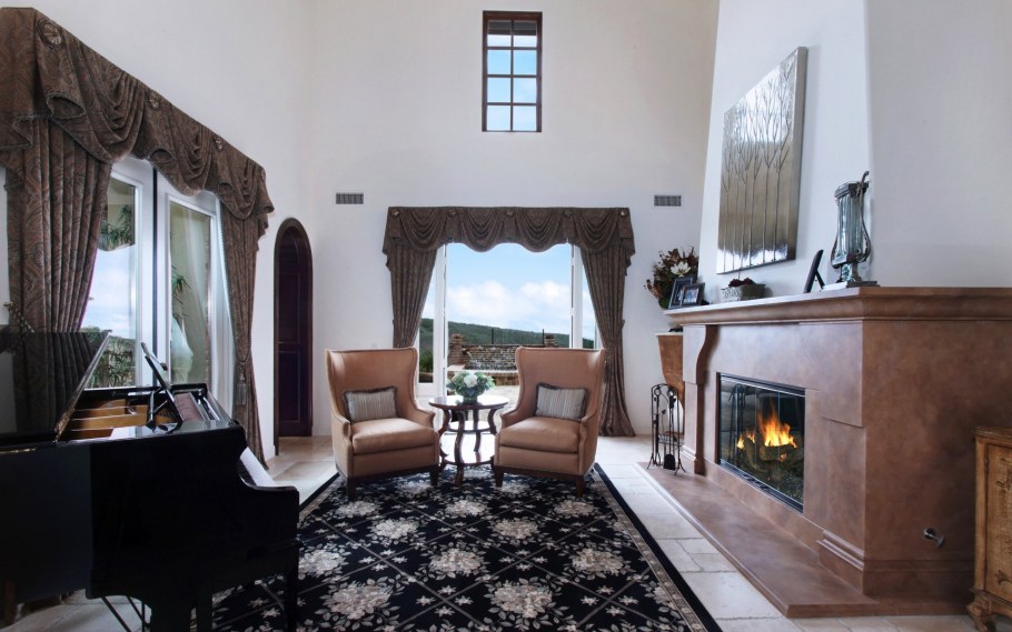 Шторы в каминную