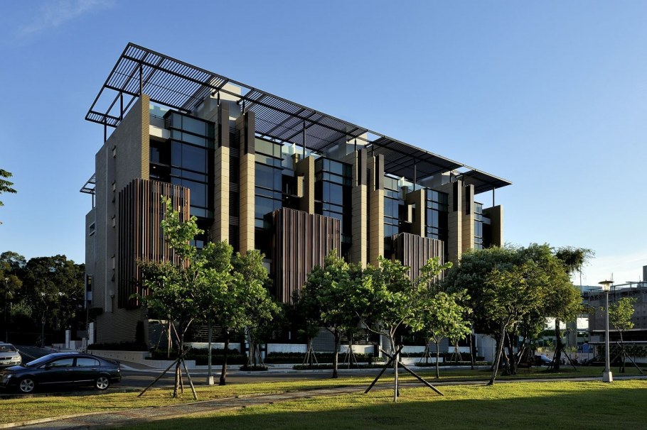 Дом в стиле Модерн Хауз