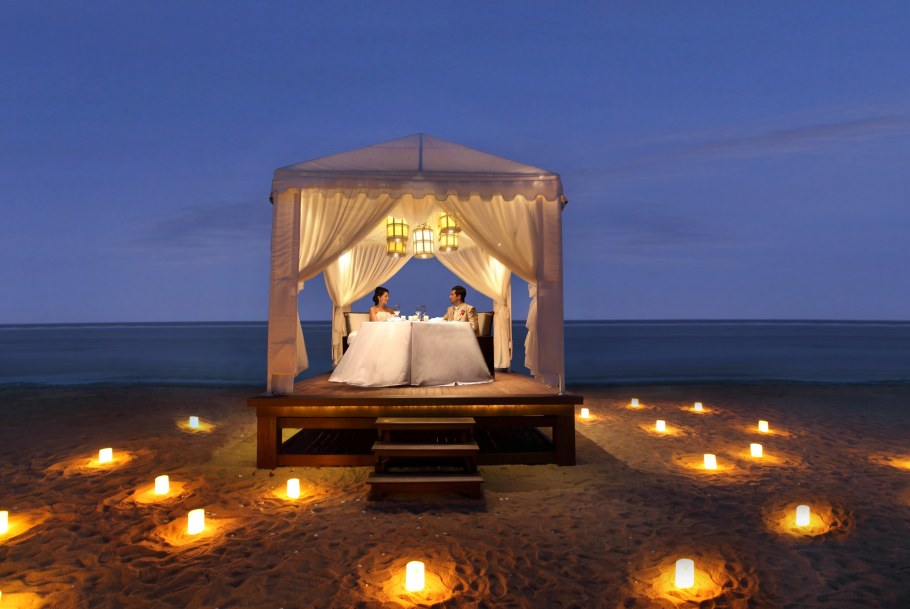 Романтическое украшение спальни