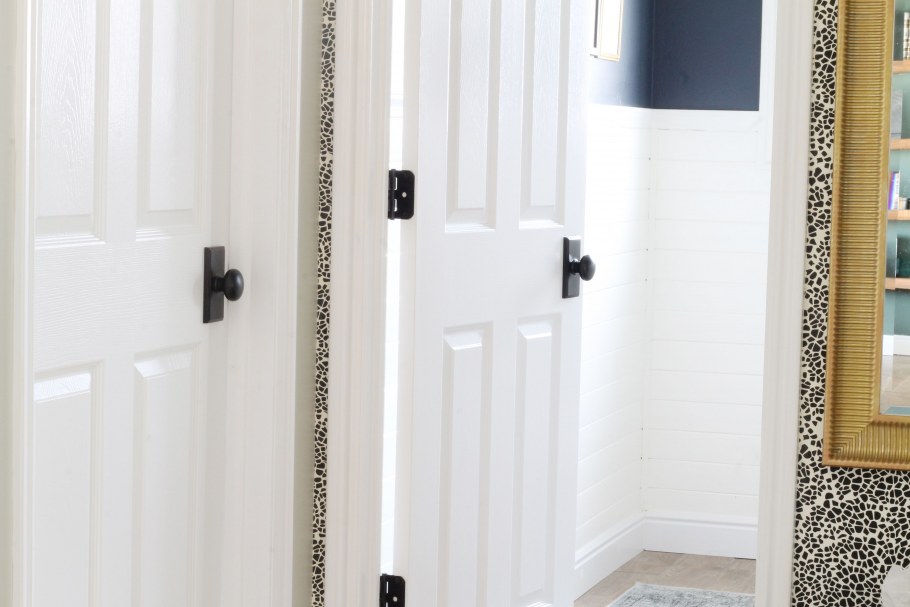 Порта-22 Bianco Veralinga Black Star в интерьере