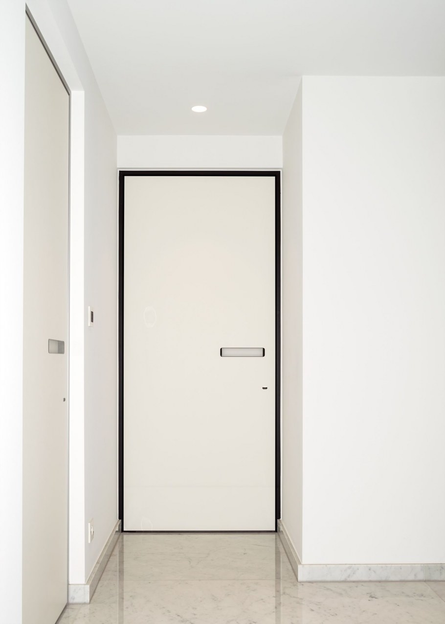 Двери Скайлайн Инвизибл