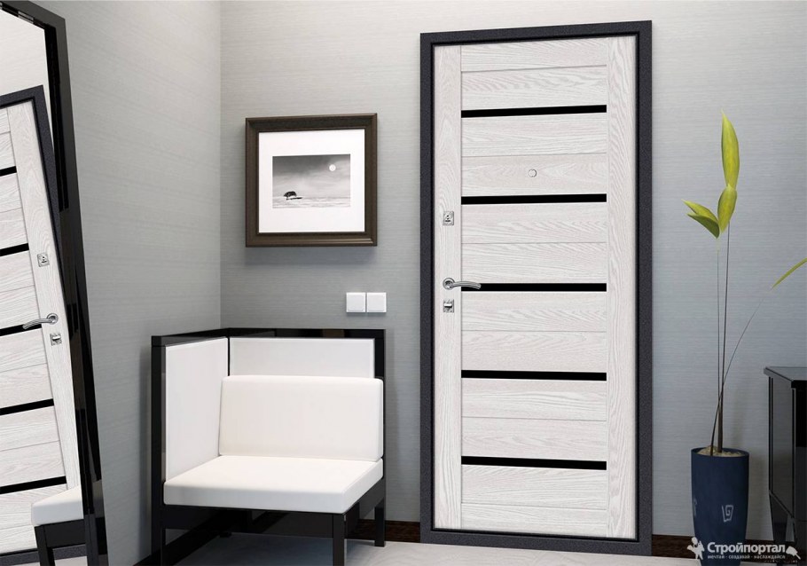 Белые двери в интерьере