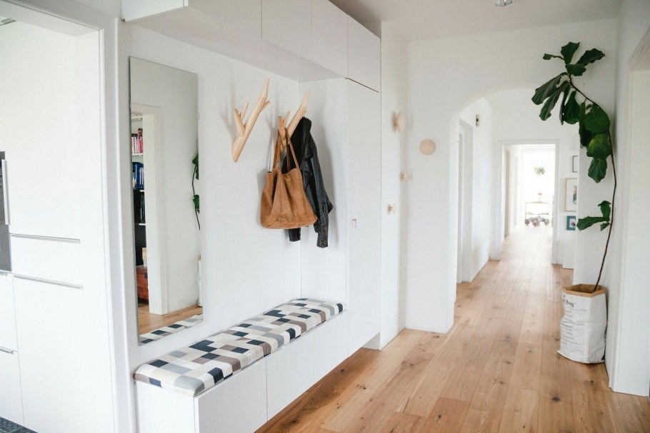 Современная прихожая 2021 с икеа