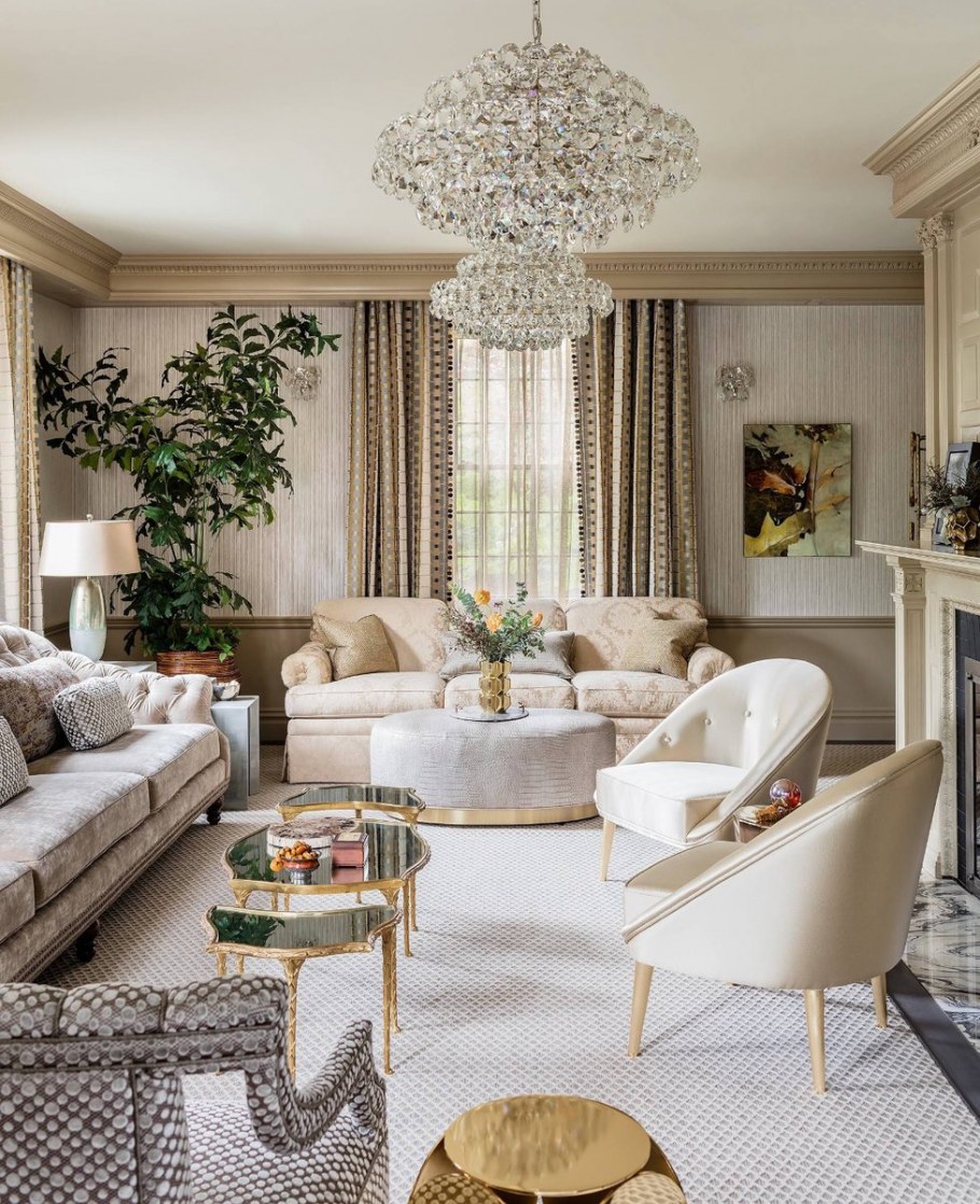 Гостиная в бежевых тонах