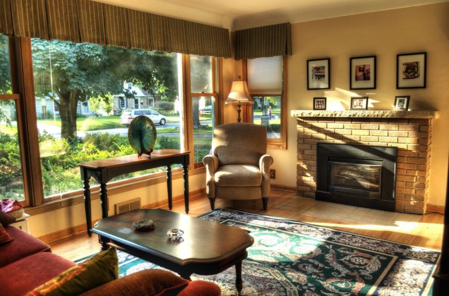 Окно в интерьере