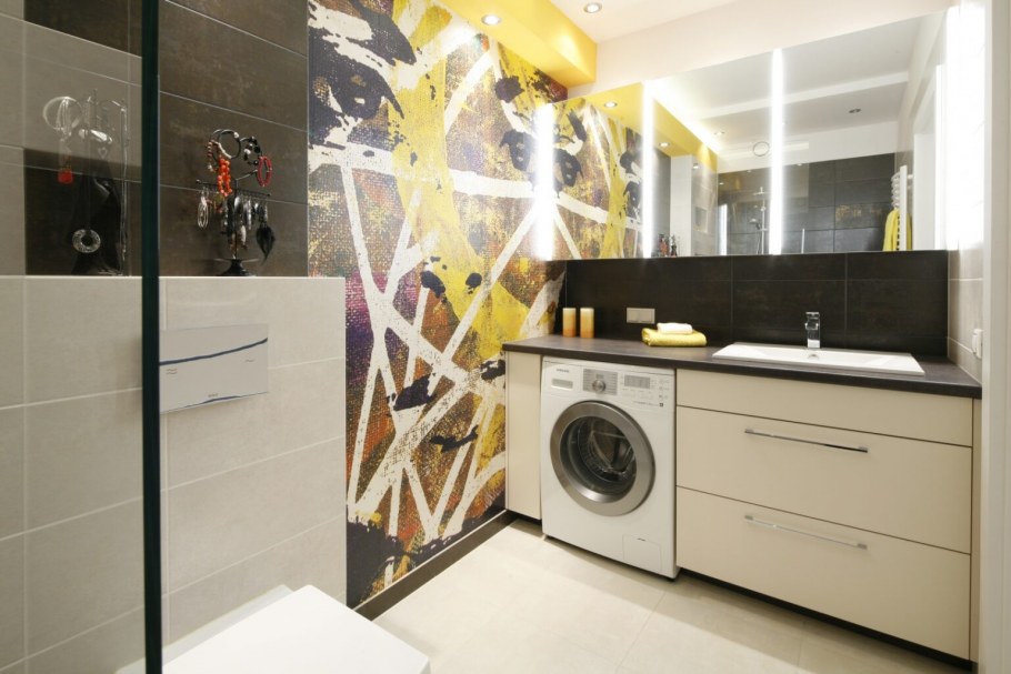 Ванная комната с техникой