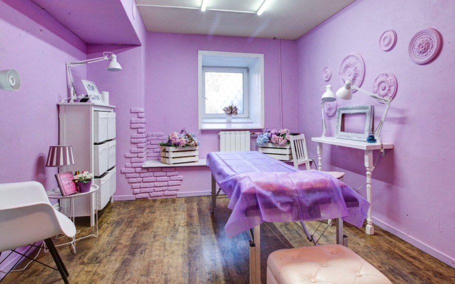 Интерьер студии шугаринга